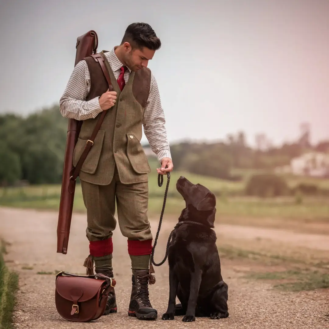 Alan Paine Combrook Men's Tweed Shooting Waistcoat - Image 2