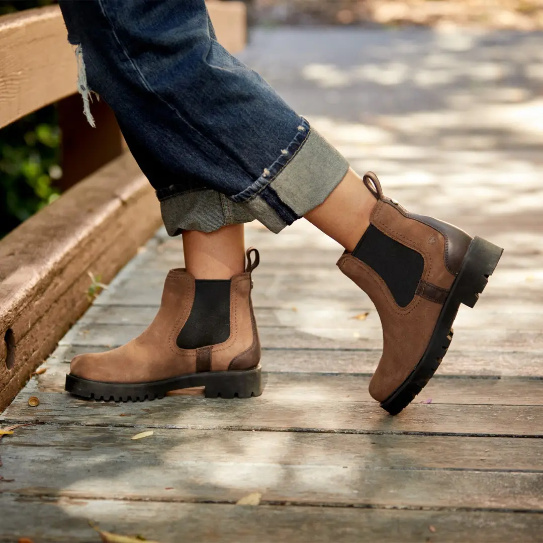Ariat Wexford Lug Waterproof Chelsea Boots - Image 2
