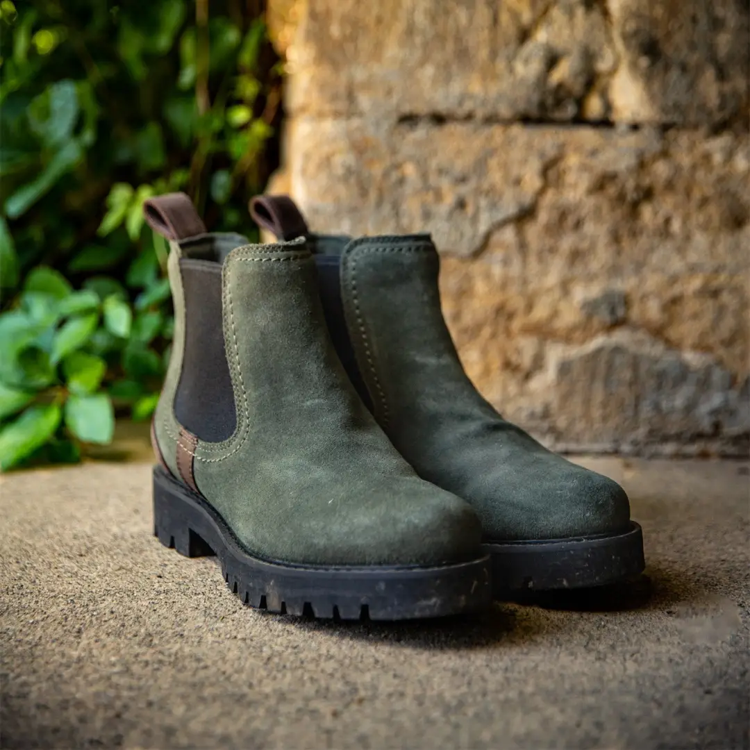 Ariat Wexford Lug Waterproof Chelsea Boots - Image 9