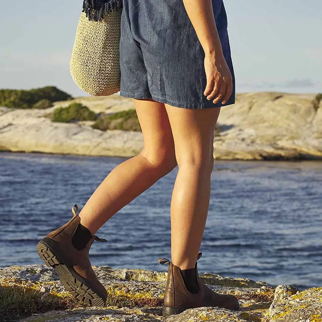 Blundstone 1609 Antique Brown Chelsea Boots - Image 4