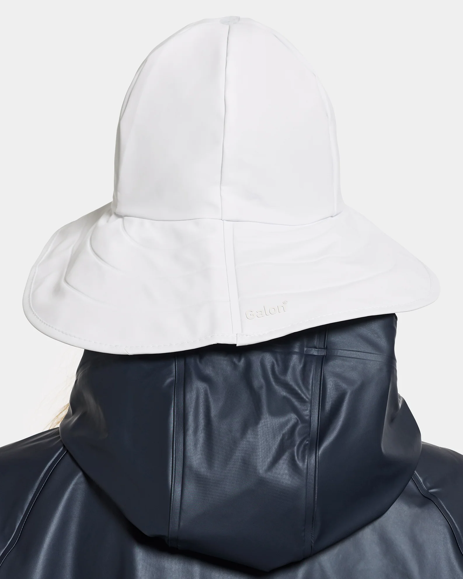 Didriksons Southwester Waterproof Rain Hat - Image 3