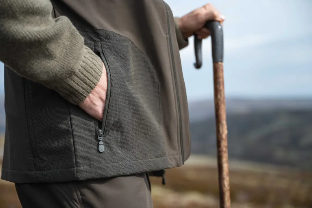Hoggs of Fife Ardross 4-Way Active Gilet - Image 4