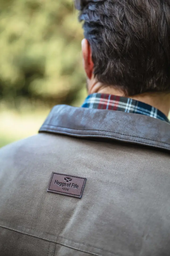 Hoggs of Fife Balerno Waxed Canvas Barn Coat - Image 8