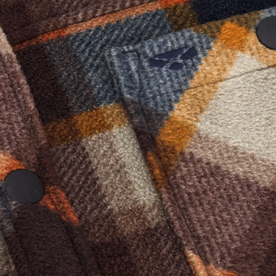 Hoggs of Fife Brucefield Fleece Shacket - Image 5