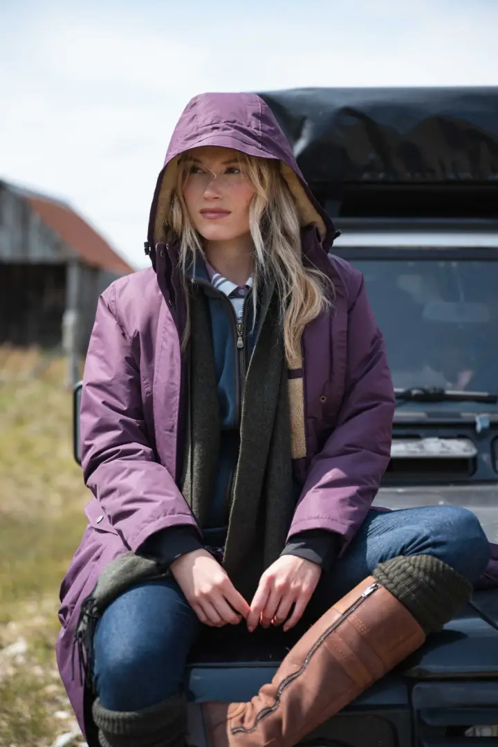Hoggs of Fife Walker Ladies Long Coat - Image 2
