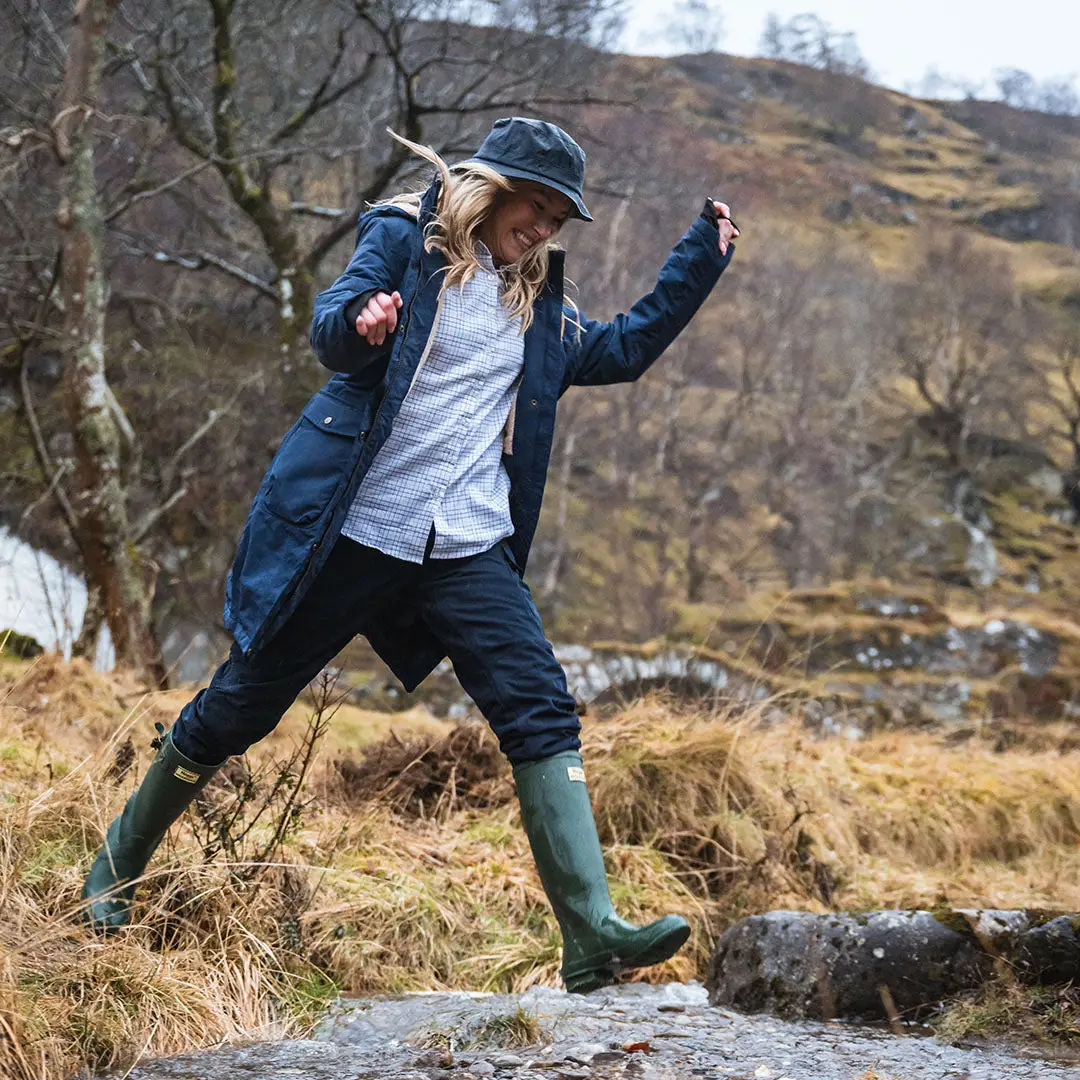Hoggs of Fife Walker Ladies Long Coat - Image 2