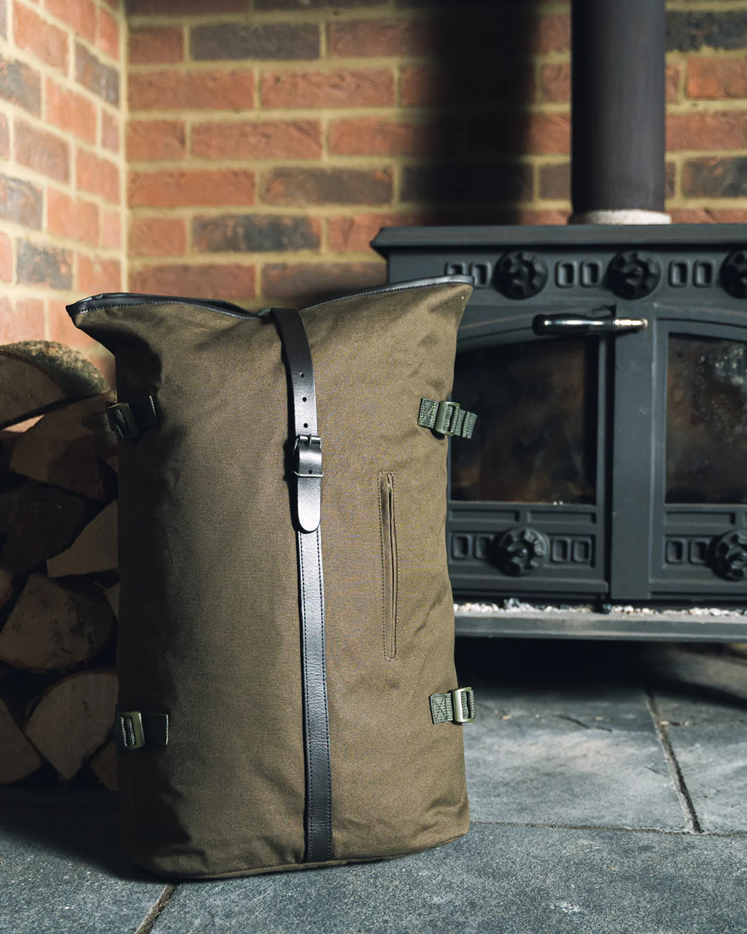 Jack Pyke Canvas Fold Top Rucksack - Image 2