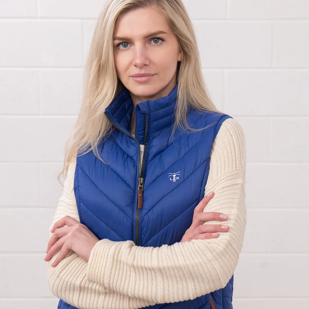 Lighthouse Laurel Gilet - LAST SEASON - Image 5