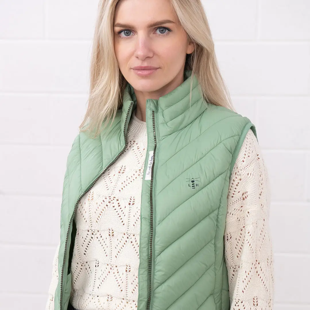 Lighthouse Laurel Gilet - LAST SEASON - Image 3