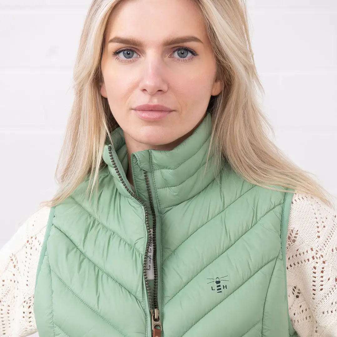 Lighthouse Laurel Gilet - LAST SEASON - Image 5