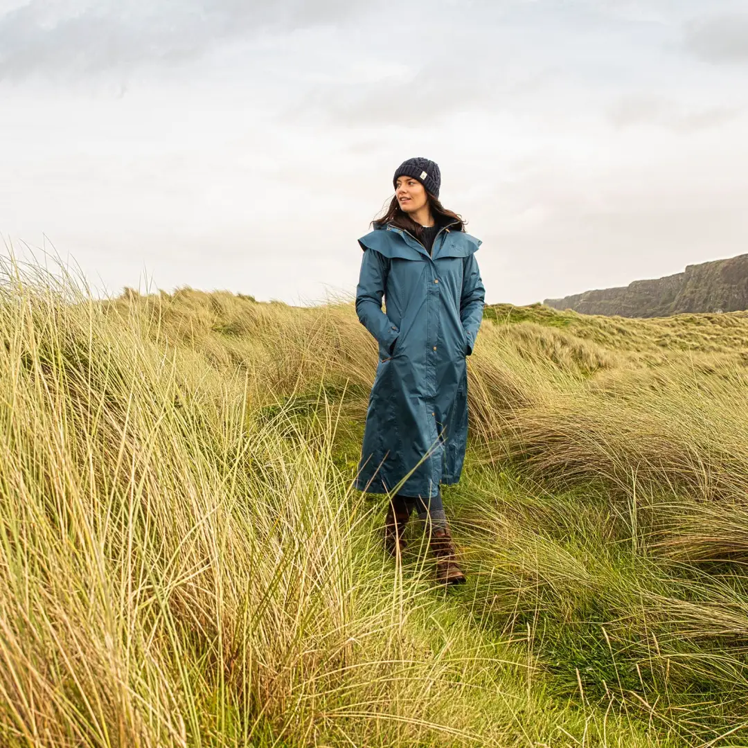 Lighthouse Outback Full Length Ladies Waterproof Raincoat - Image 2