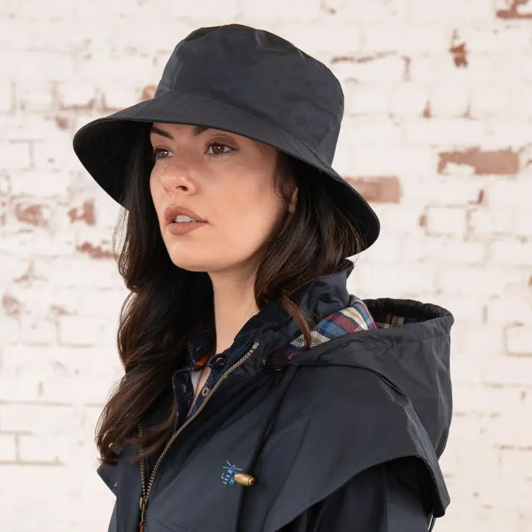 Lighthouse Storm Waterproof Ladies Hat - Image 2