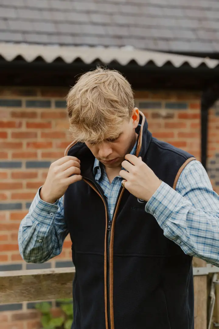 New Forest Heated Fleece Gilet - Image 4
