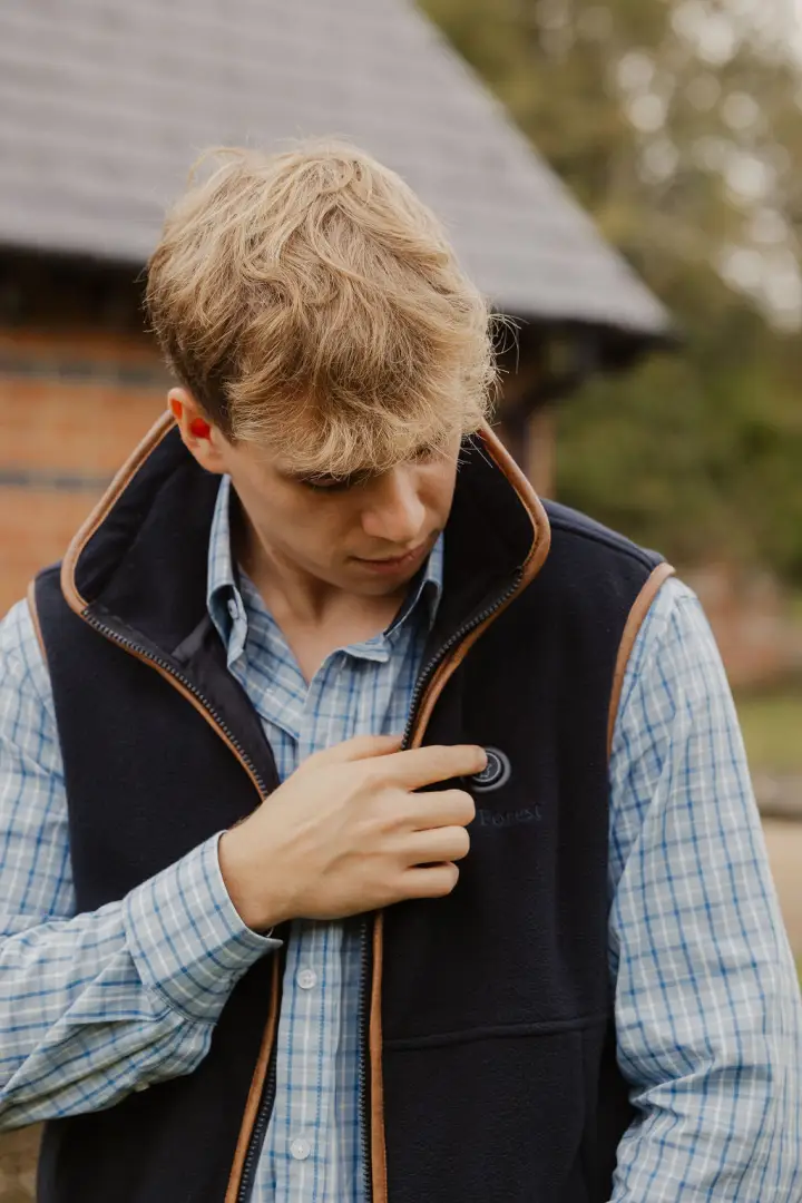 New Forest Heated Fleece Gilet - Image 6