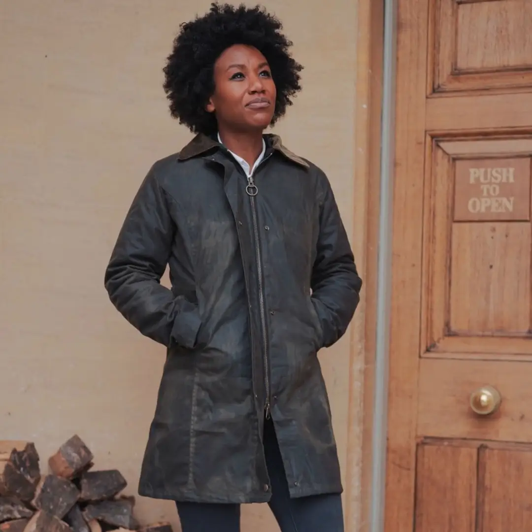 New Forest Ladies Longer Length Wax Jacket - Image 3