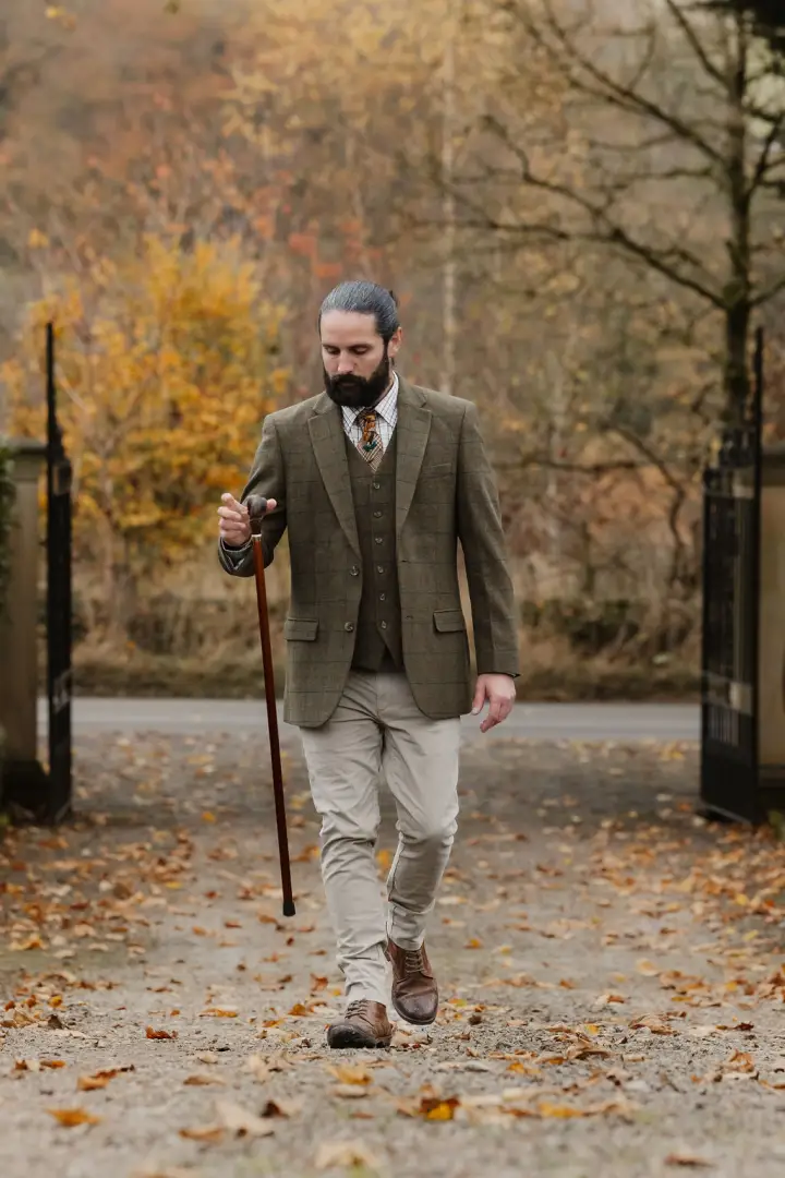 New Forest Premium 100% Wool Tweed Waistcoat - Image 6