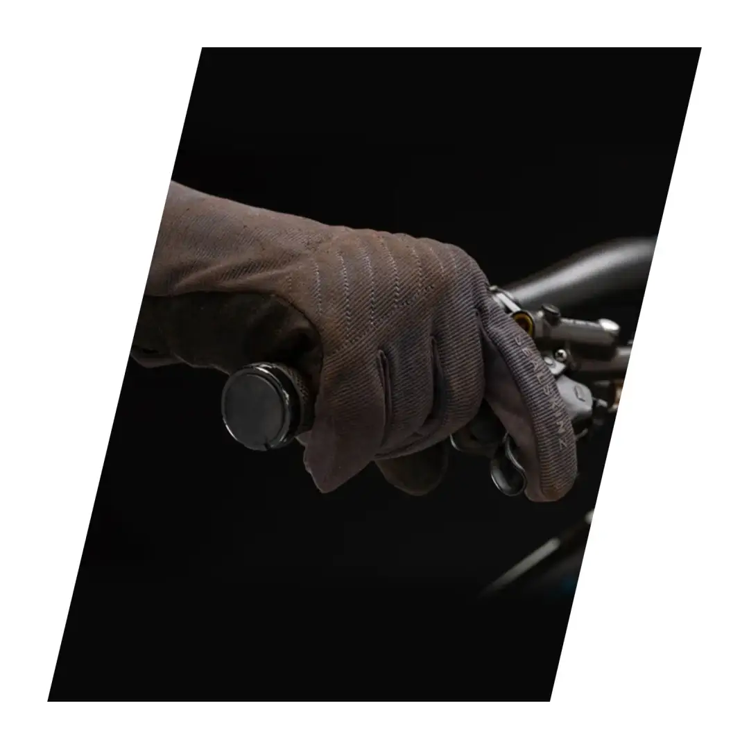 Sealskinz Howe Glove - Image 4