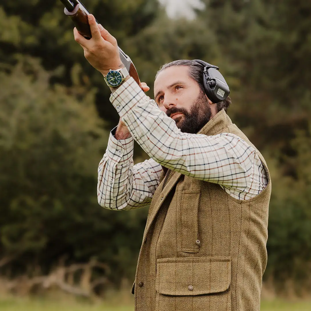 New Forest Tweed Gilet - Image 5