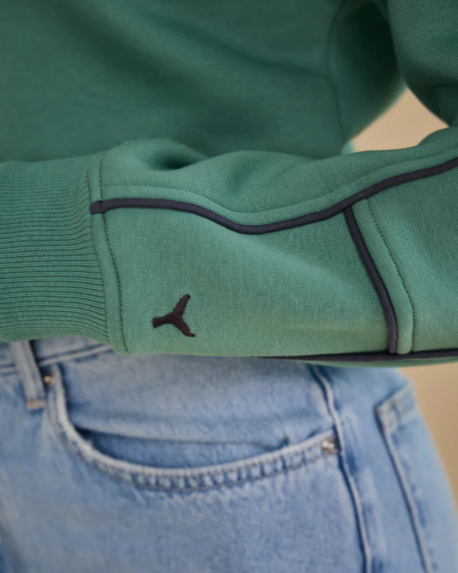 Whale of a Time Womens Norfolk Original Cropped Sweatshirt - Image 7