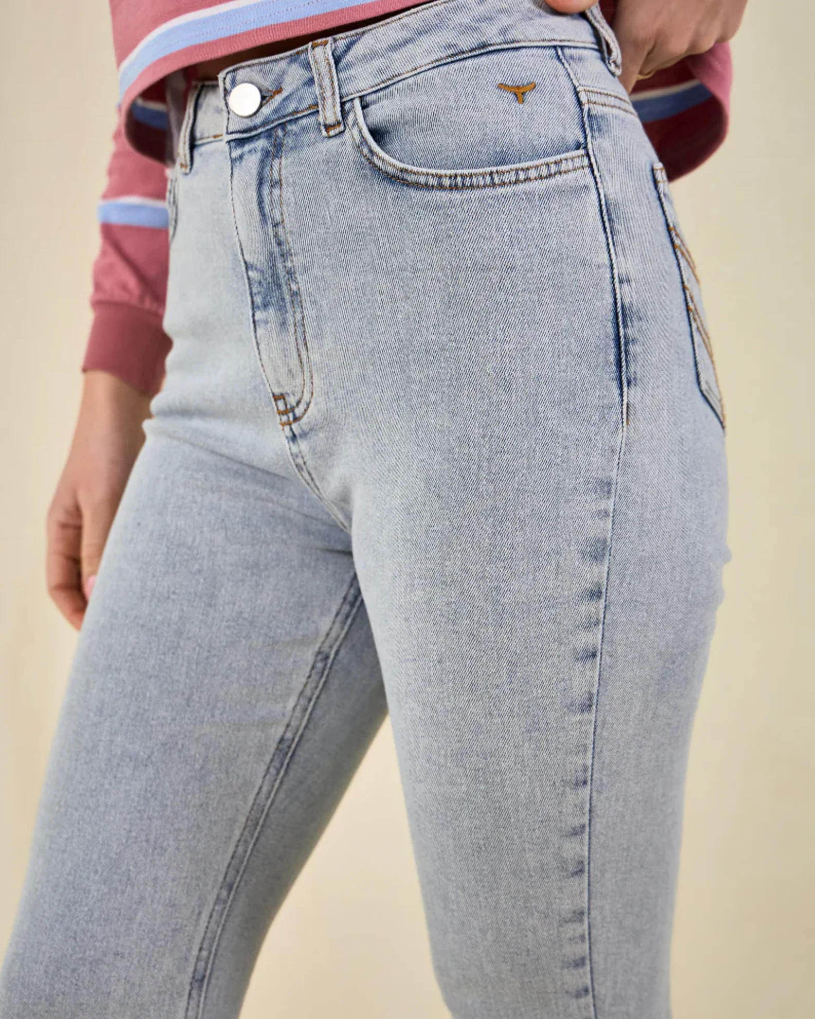 Whale of a Time Womens Signature High Waisted Jeans - Image 3